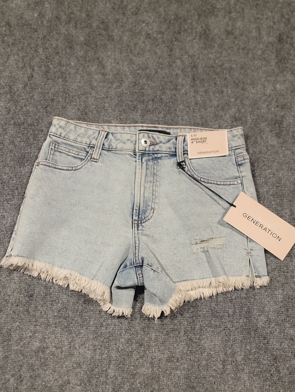 BCBG GENERATION Light Blue Frayed Hem High-Rise Denim Shorts NWT Size 5/27